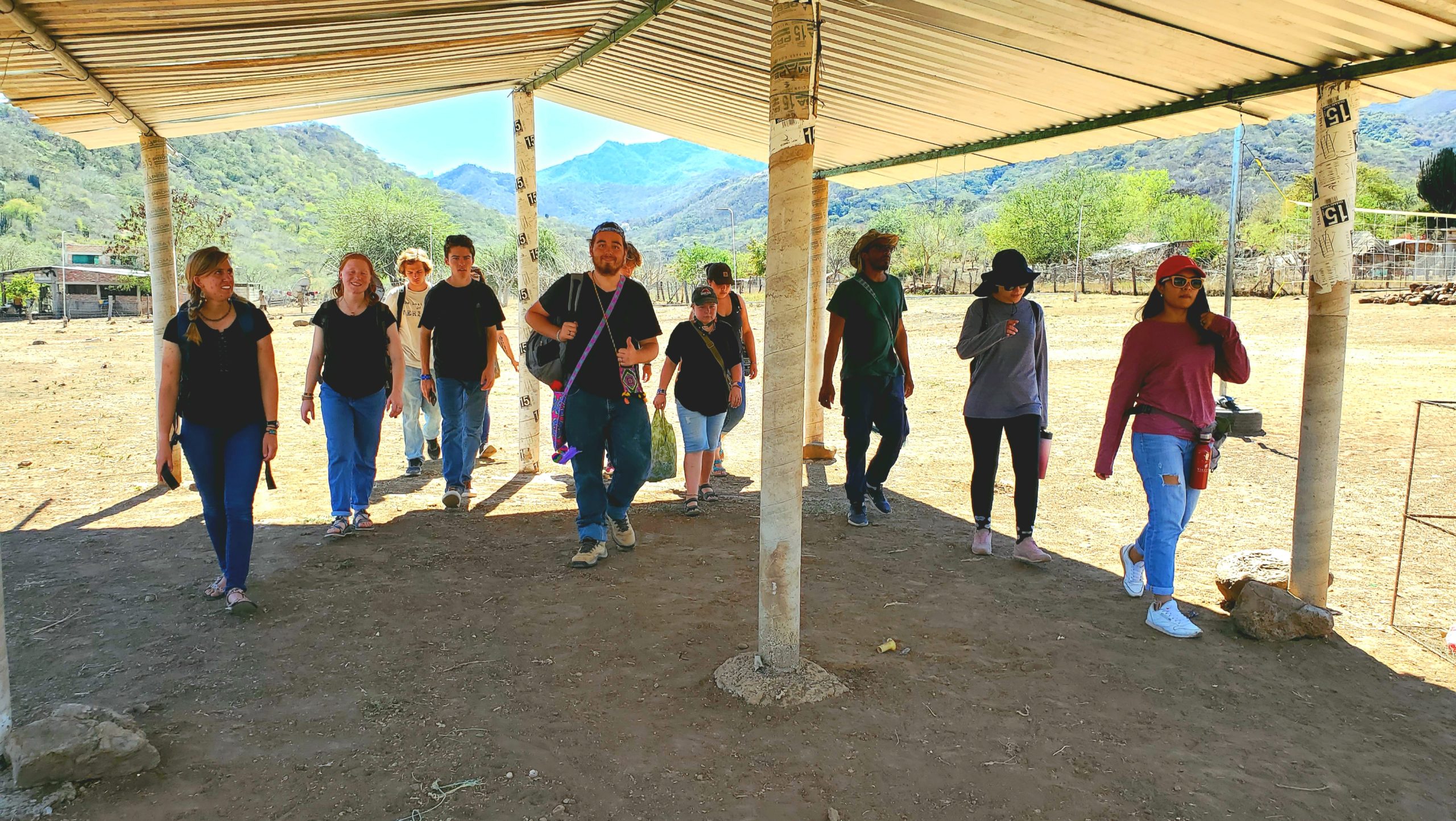 students from pa dts walking